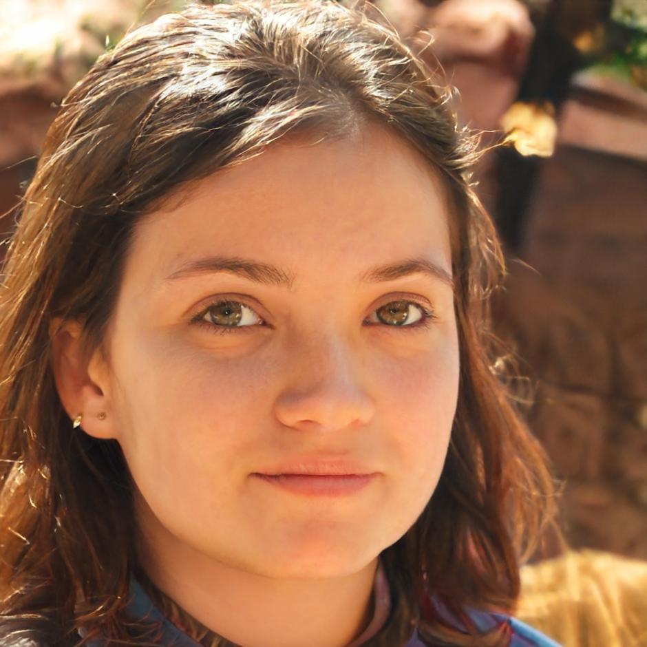 Специалист по бюджетированию Кристина Вебер